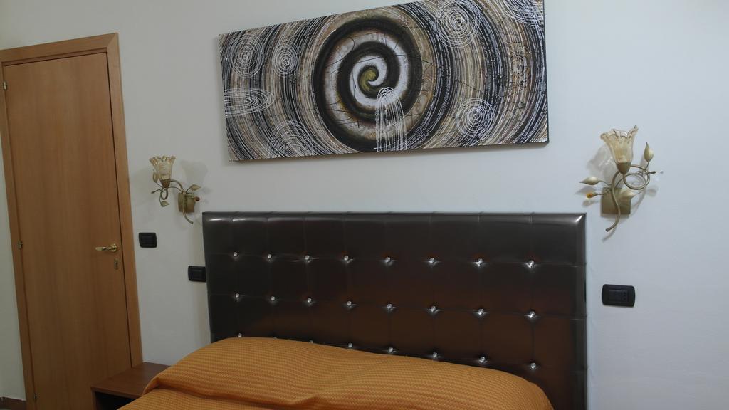 Bed & Breakfast La Villetta Botricello Bagian luar foto